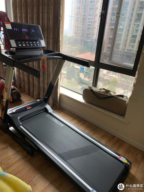锐步跑步机使用体验 环保材质与出色性能的完美结合